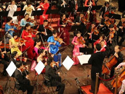 Dàn nhạc giao hưởng ASEAN biểu diễn tại Việt Nam