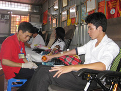 Tổ chức “Trại hè thanh thiếu niên Chữ thập đỏ” ở các địa phương