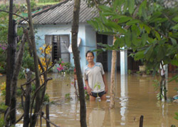 Đảo Lý Sơn ngập sâu trong nước mưa