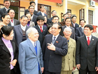 Tổng Bí thư tiếp xúc với cử tri tỉnh Thái Nguyên
